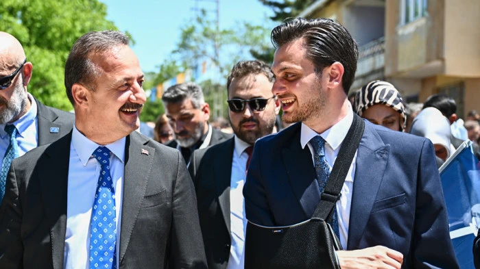 Ağıralioğlu: Mehmet&rsquo;imiz elini taşın altına zaten İstanbul&rsquo;da koymuştu