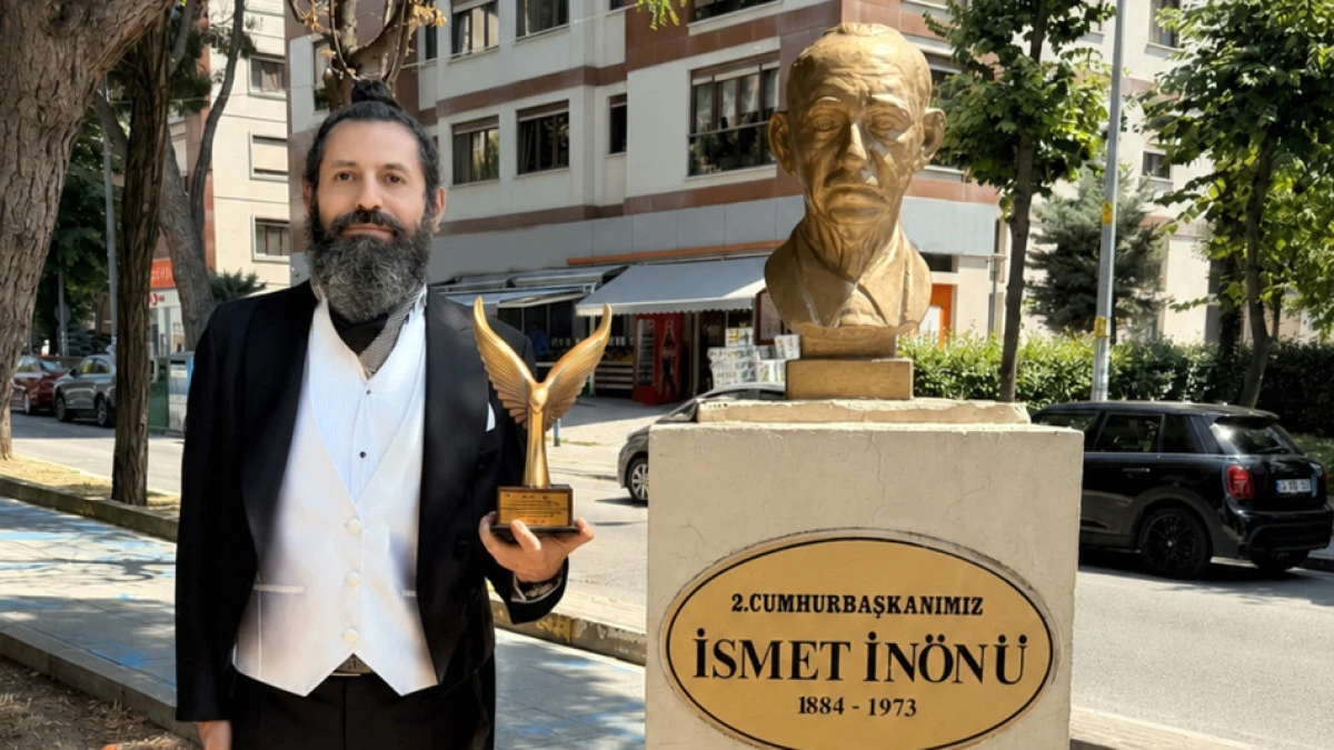 Akif Manaf Sağlık ve Barış &Ouml;d&uuml;l&uuml;, İsmet İn&ouml;n&uuml;&rsquo;ye ithaf edildi