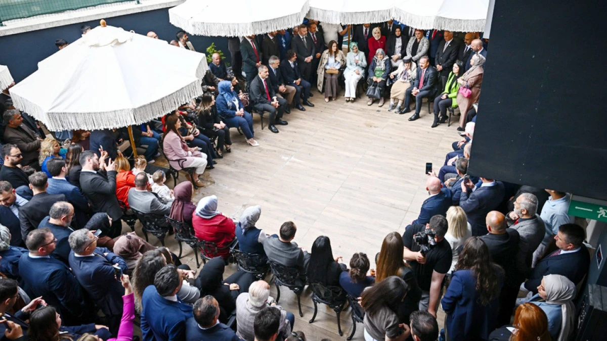 Anahtar Parti "Millet Divanı" buluşmalarını başlatıyor!