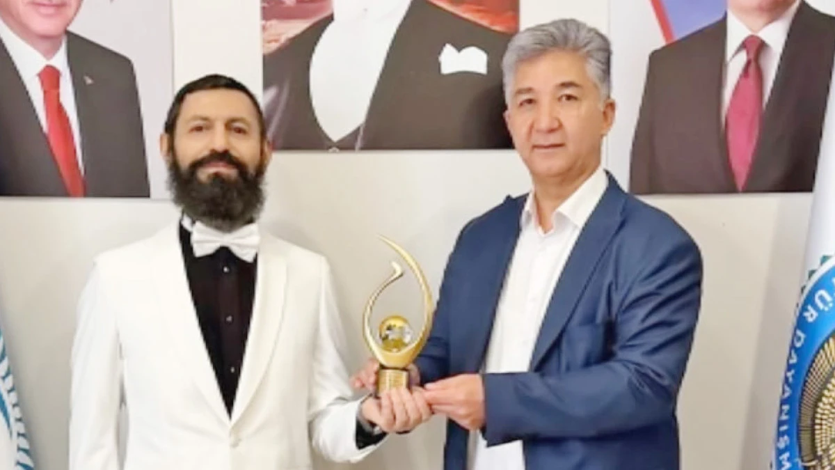 Barışa Adanmış Bir Hayat: &ldquo;K&uuml;lt&uuml;r ve Barış &Ouml;d&uuml;l&uuml;&rdquo; Akif Manaf&rsquo;a verildi
