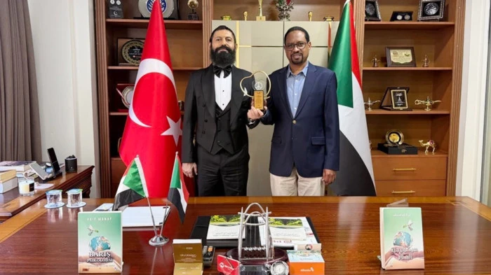 &ldquo;Sudan-T&uuml;rkiye Barış &Ouml;d&uuml;l&uuml;&rdquo; Akif Manaf&rsquo;a verildi