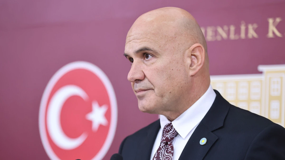 Turhan Çömez, Erdoğan’a sordu: “FETÖ ve DHKP-C’yi de affedecek misin?”