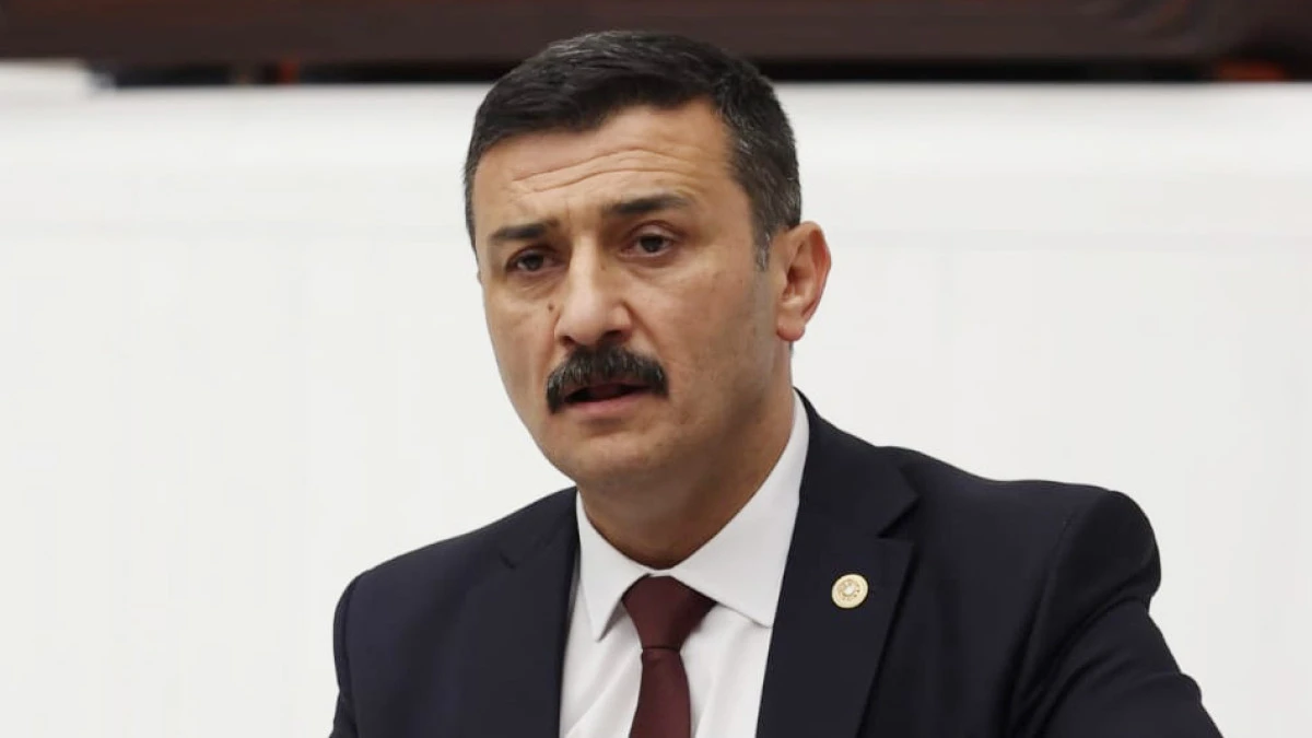 Türkoğlu: “Futbolun namusu, şeffaflık ve adaletle kurtarılabilir"