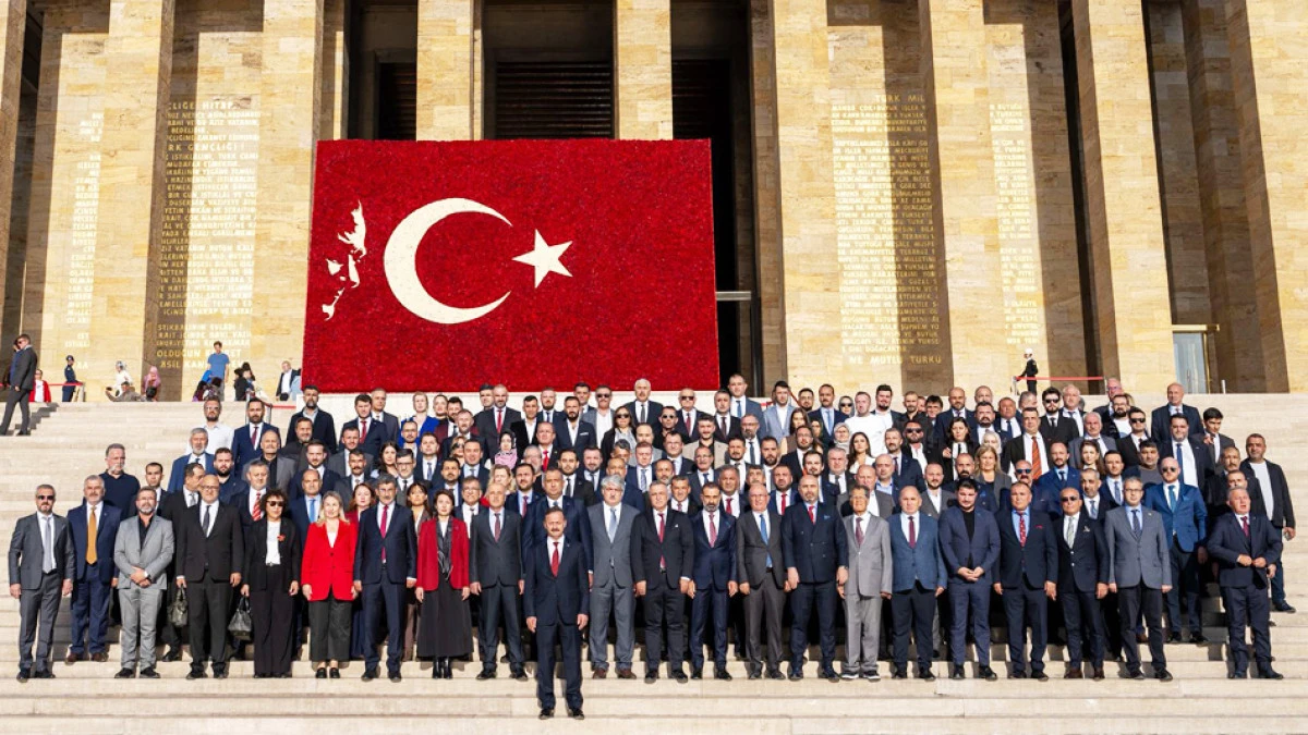Yavuz Ağıralioğlu Anıtkabir’de Ata’nın huzuruna çıktı
