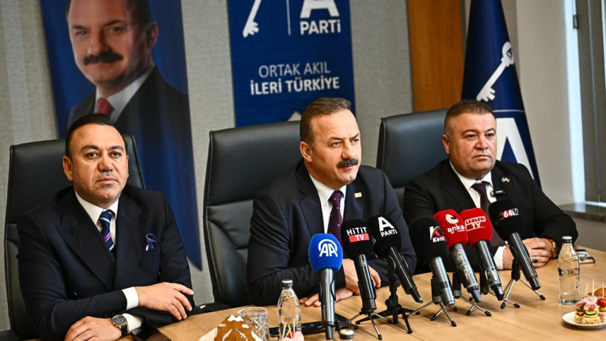 Yavuz Ağıralioğlu: Ne Cumhur İttifakı var ne Millet İttifakı var!