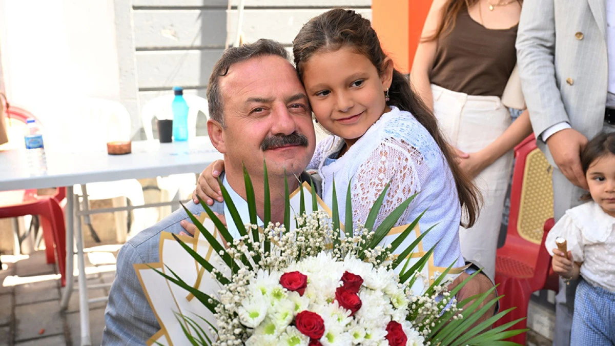 Yavuz Ağıralioğlu: 