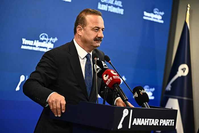Yavuz Ağıralioğlu: Mazeret iktidarı memleketi y&ouml;netemiyor!